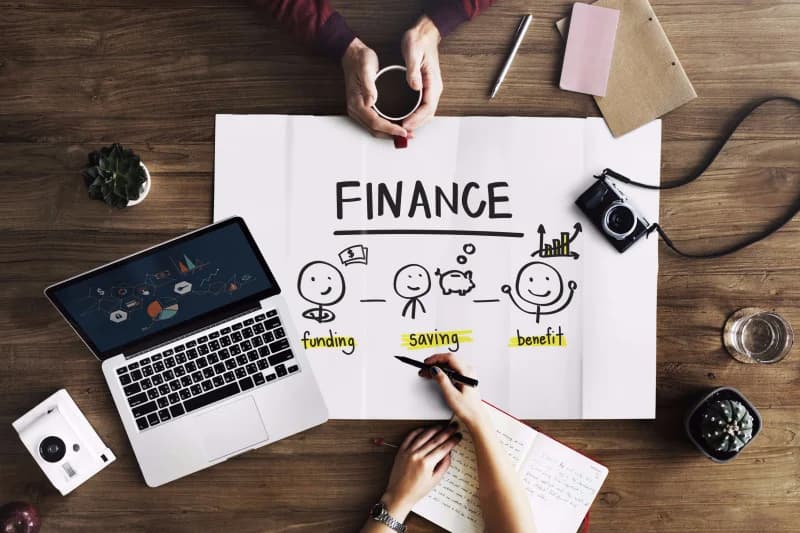 4 Money Management Resources to Help You Avoid Financial Crisis